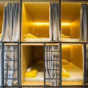 Capsule 5min Walking From Saraf Dg Metro Station Хостел Дубай