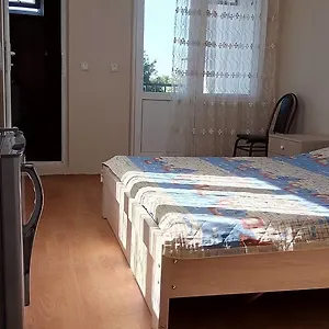 Mari Гостевой дом Квариати